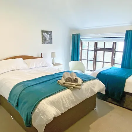 Holiday home Jemima's