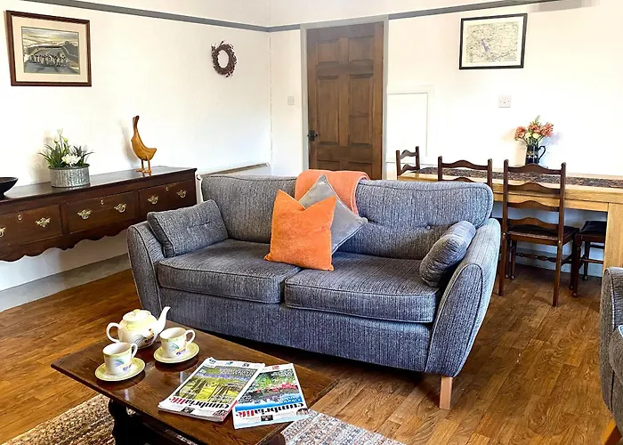 Holiday home Jemima's *